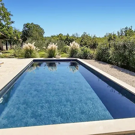 Luxurious In Vrgorac